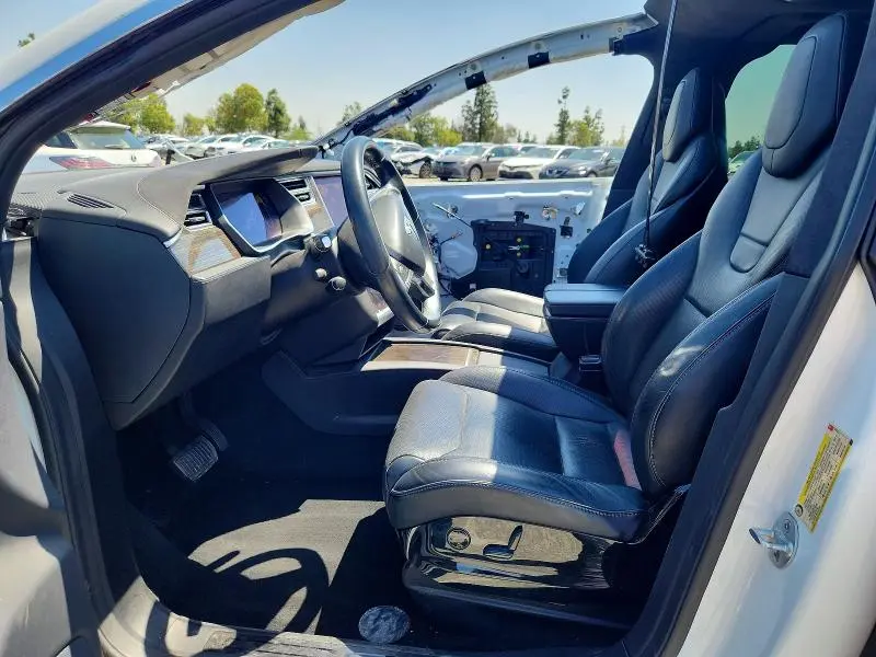 2016 TESLA MODEL X   