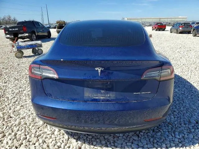 2018 TESLA MODEL 3   