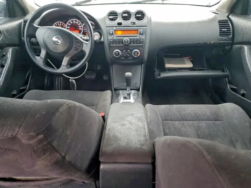 2010 NISSAN ALTIMA BASE  