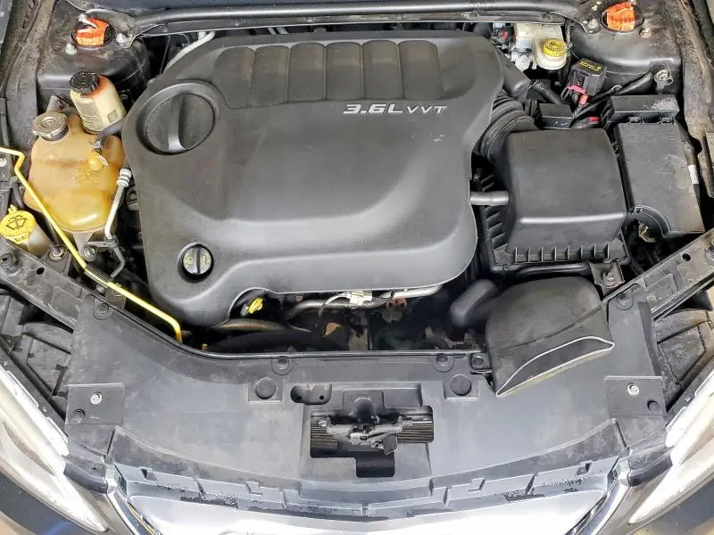 2011 CHRYSLER 200 LIMITED  