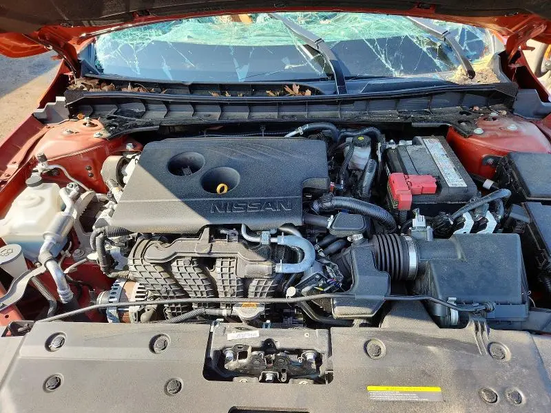 2019 NISSAN ALTIMA SR  