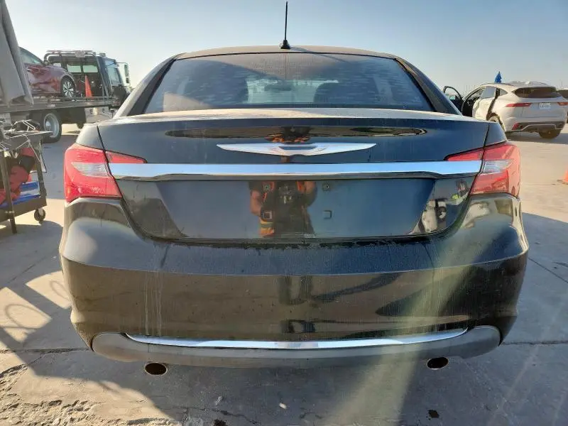 2014 CHRYSLER 200 LX  