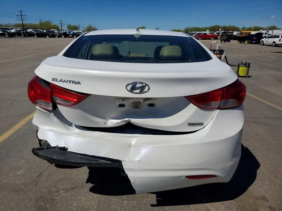 2013 HYUNDAI ELANTRA LIMITED  
