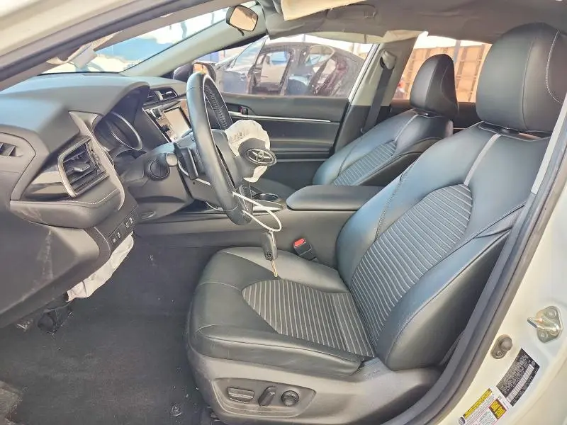 2020 TOYOTA CAMRY SE NIGHTSHADE  