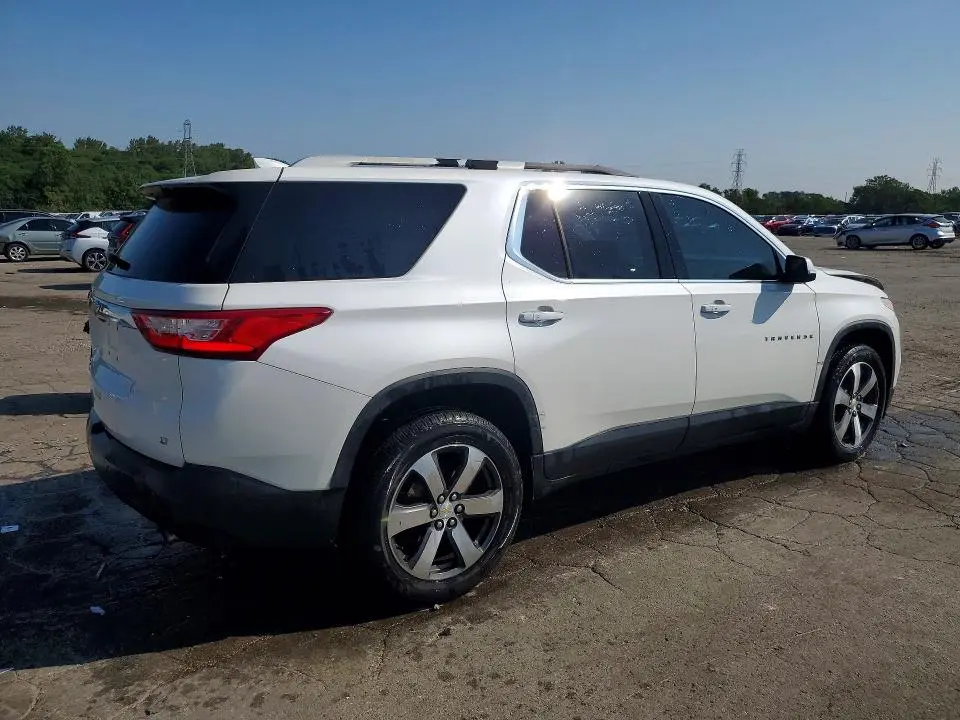 2018 CHEVROLET TRAVERSE LT  