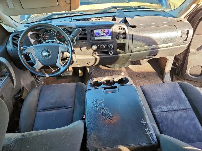 2010 CHEVROLET SILVERADO K1500 LT  