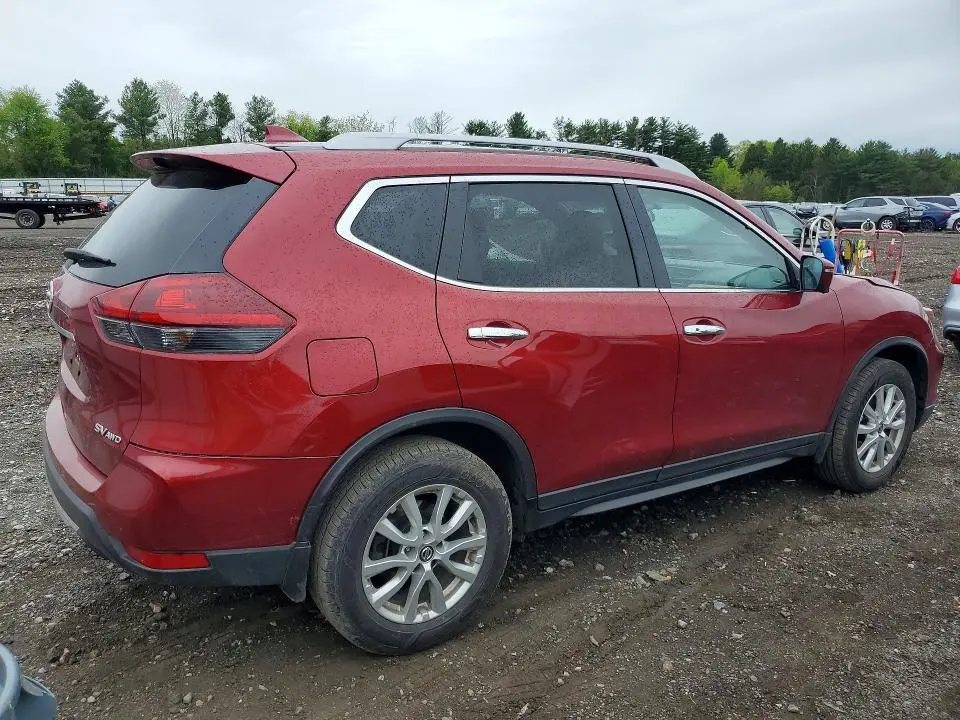 2018 NISSAN ROGUE SV  