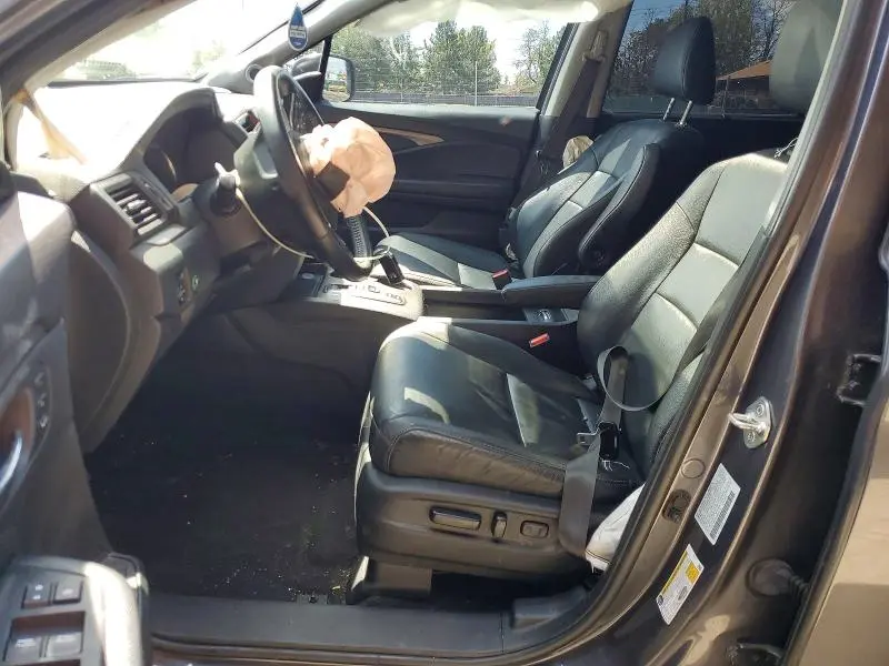 2022 HONDA PILOT SE  