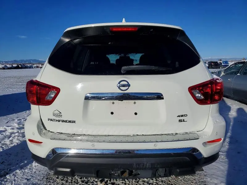 2019 NISSAN PATHFINDER S  