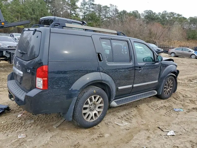 2011 NISSAN PATHFINDER S  