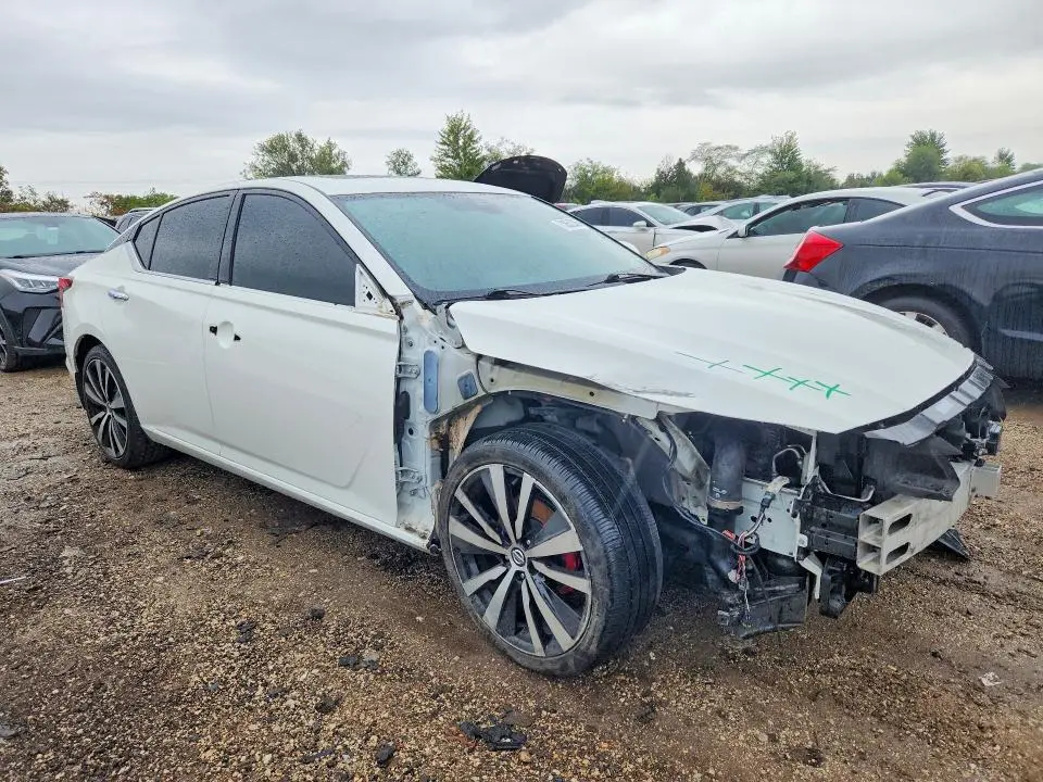 2020 NISSAN ALTIMA PLATINUM  