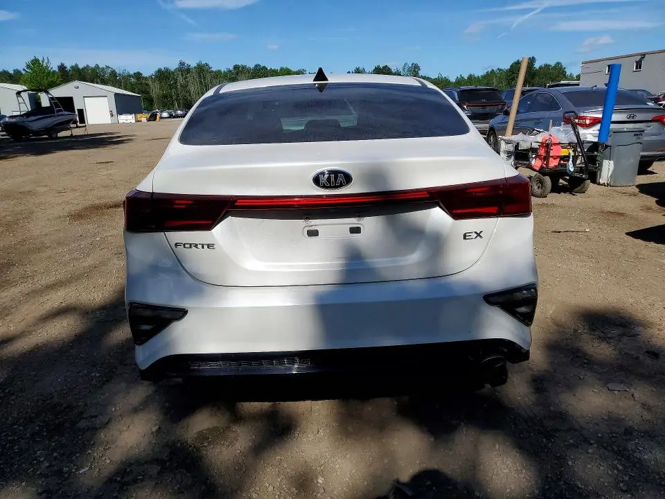 2019 KIA FORTE EX  