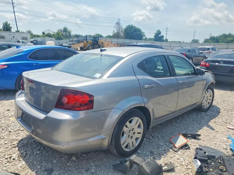 2013 DODGE AVENGER SE  