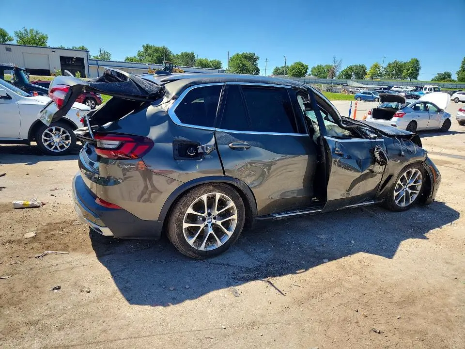 2023 BMW X5 XDRIVE45E  