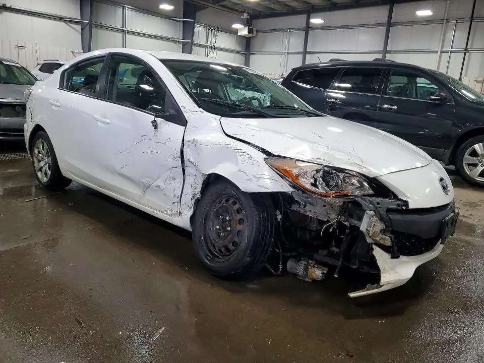 2013 MAZDA 3 I  