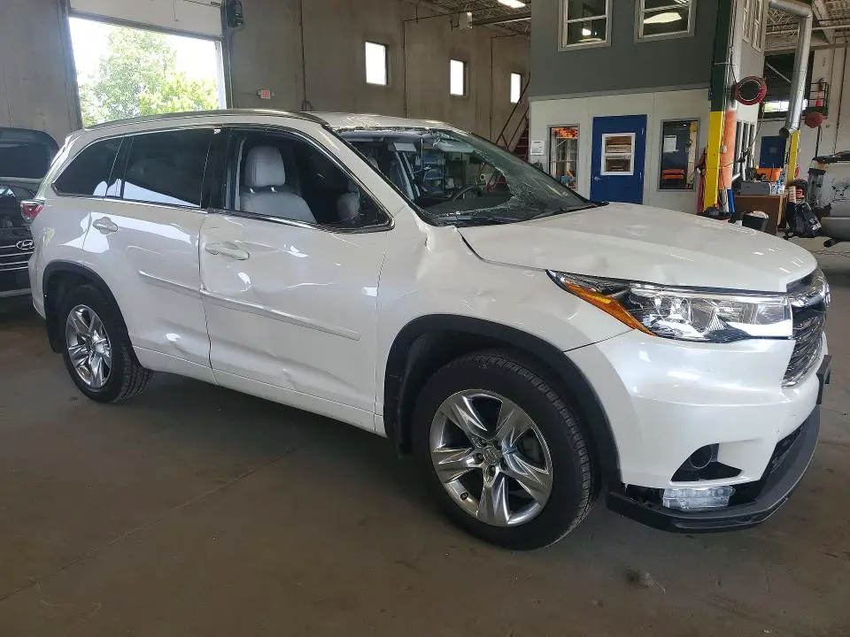 2015 TOYOTA HIGHLANDER LIMITED  