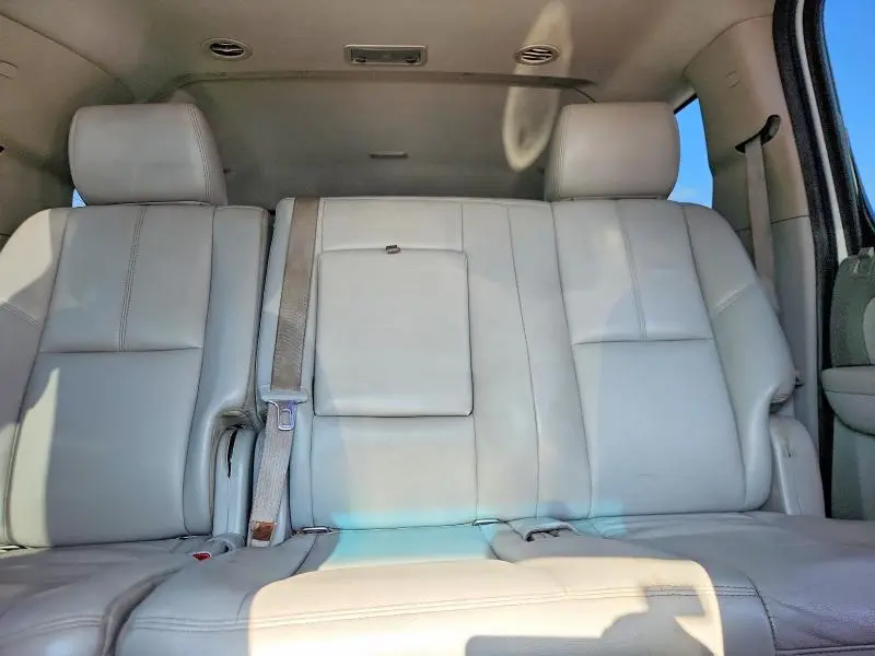 2014 CHEVROLET SUBURBAN C1500 LT  