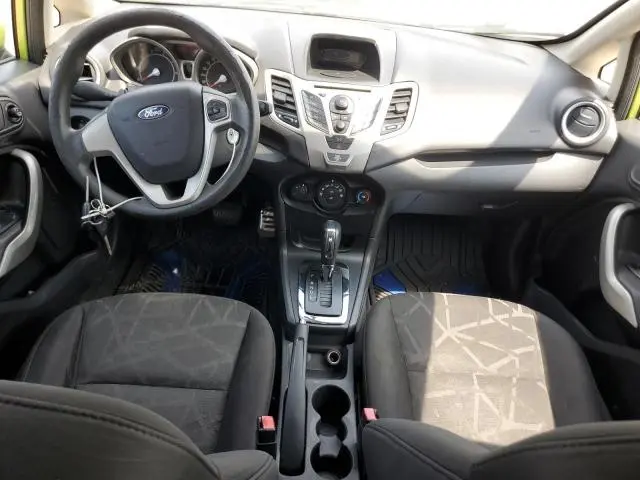 2011 FORD FIESTA SE  