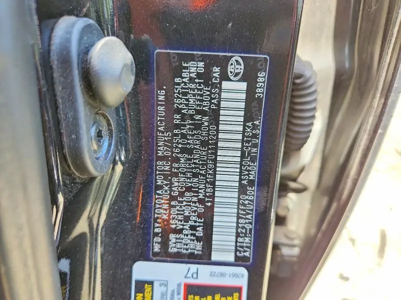 2015 TOYOTA CAMRY SE  
