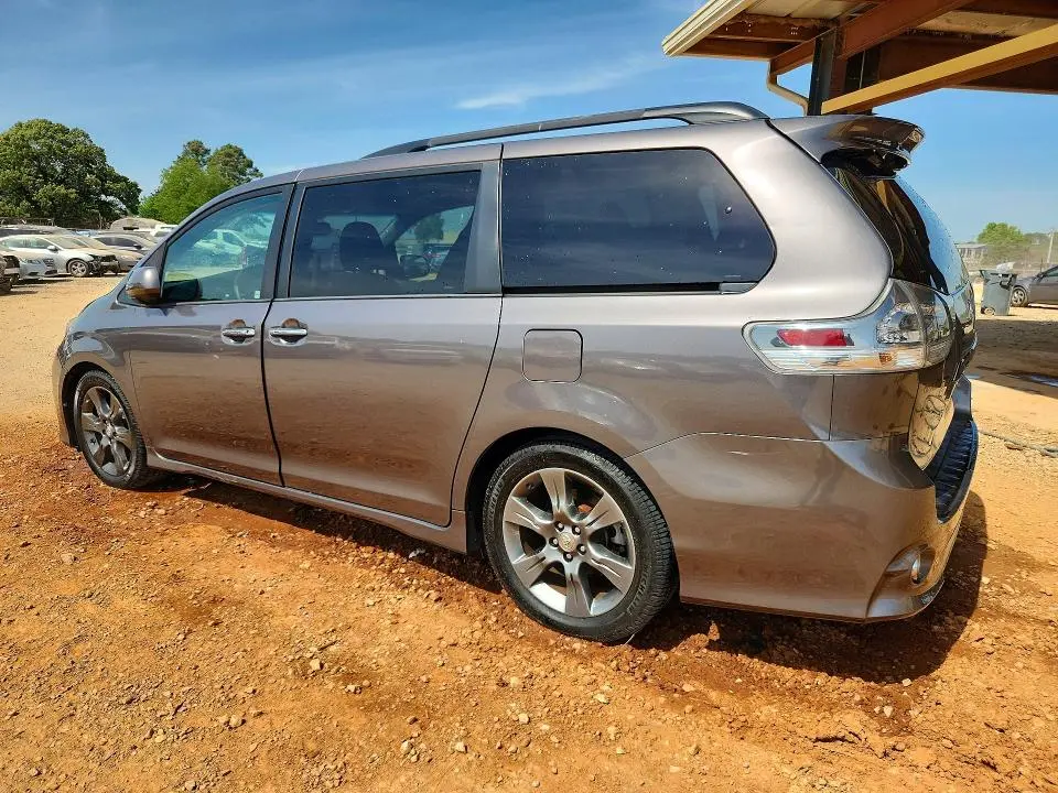 2015 TOYOTA SIENNA SPORT  