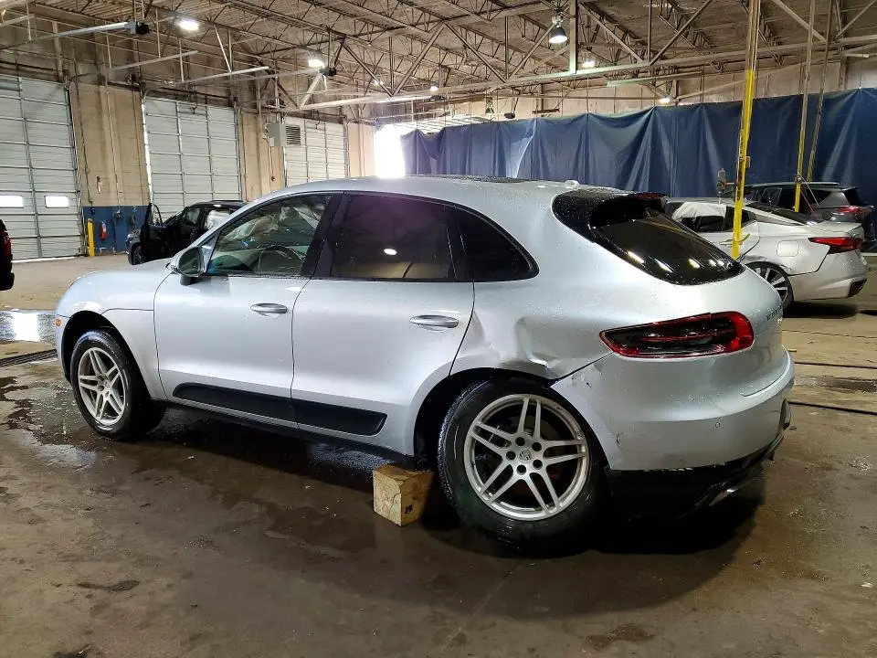 2018 PORSCHE MACAN   