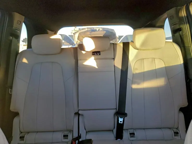 2022 MERCEDES-BENZ GLB 250  