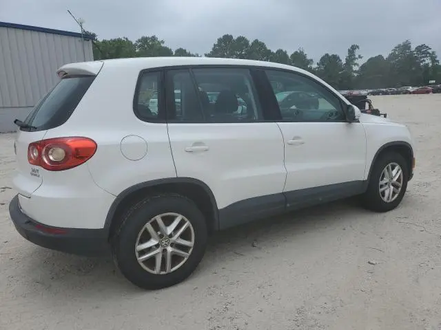 2011 VOLKSWAGEN TIGUAN S  