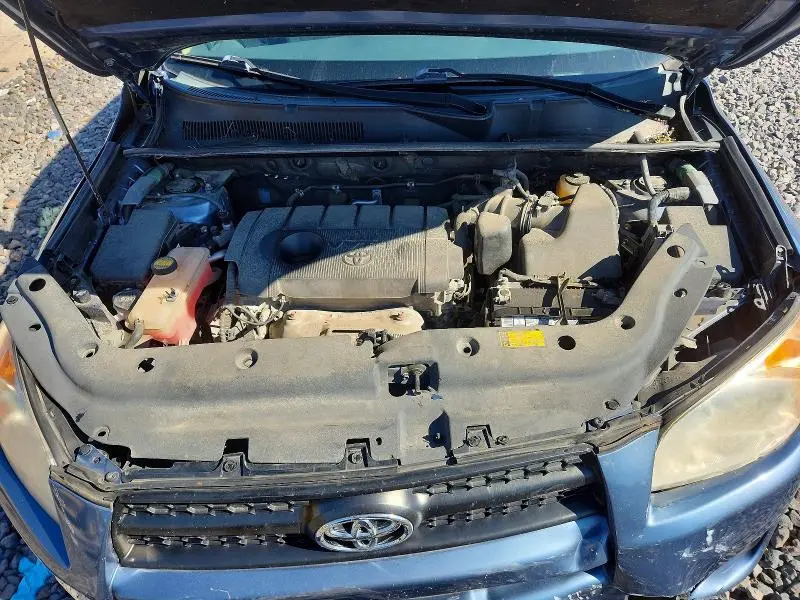 2011 TOYOTA RAV4 BASE  