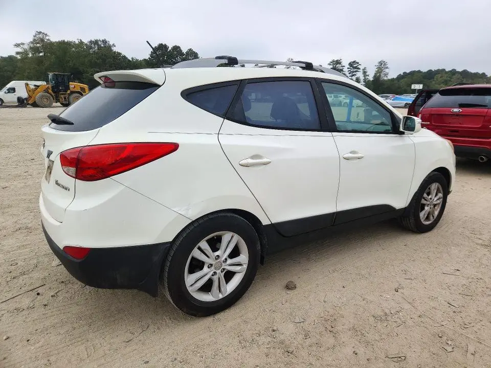 2012 HYUNDAI TUCSON GLS  