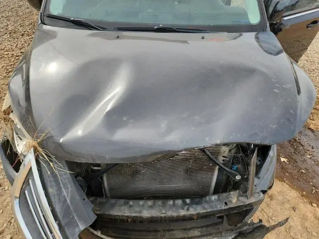 2011 VOLKSWAGEN ROUTAN SE  