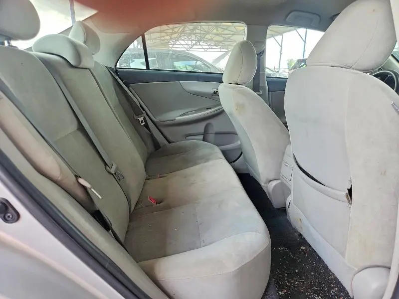 2012 TOYOTA COROLLA LE  