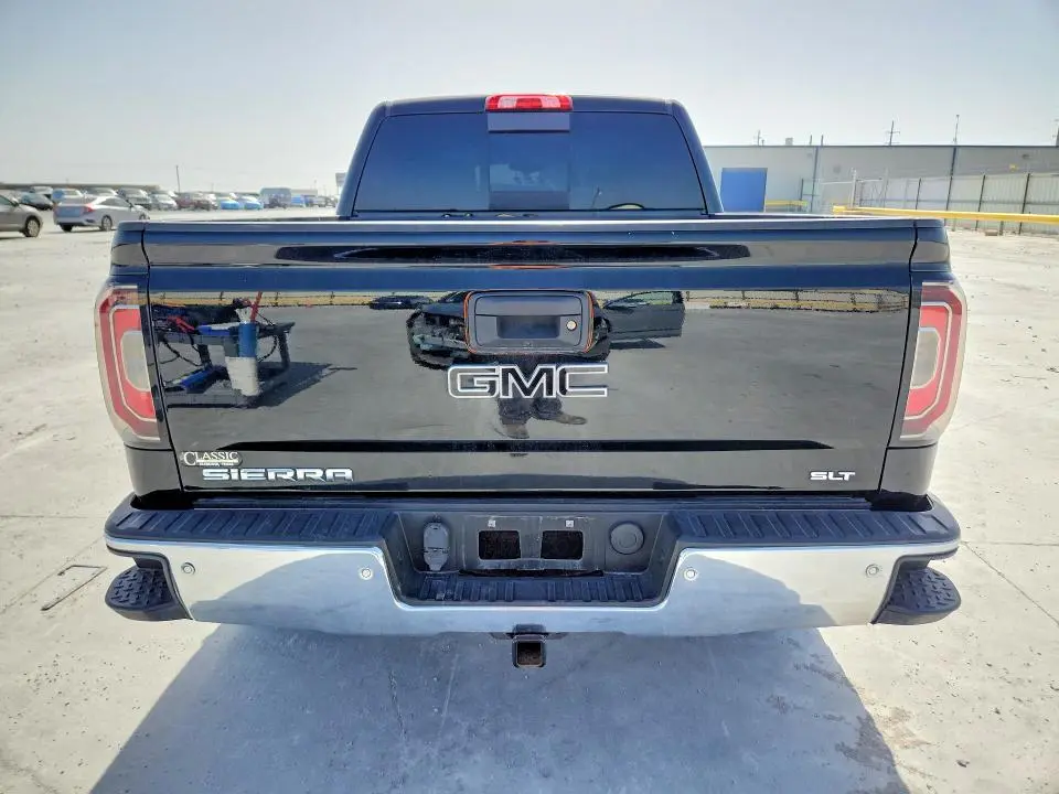 2018 GMC SIERRA K1500 SLT  