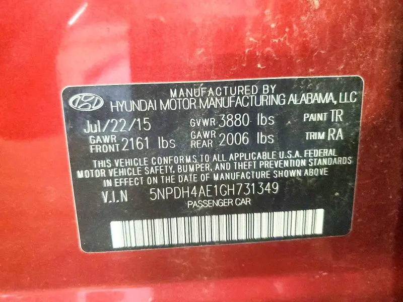 2016 HYUNDAI ELANTRA SE  