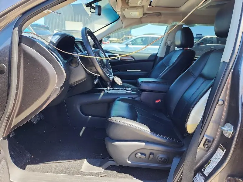 2015 NISSAN PATHFINDER SL  