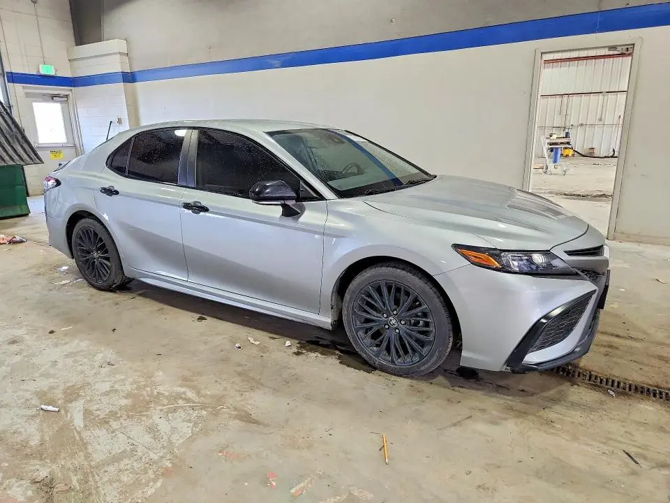2022 TOYOTA CAMRY SE NIGHTSHADE  
