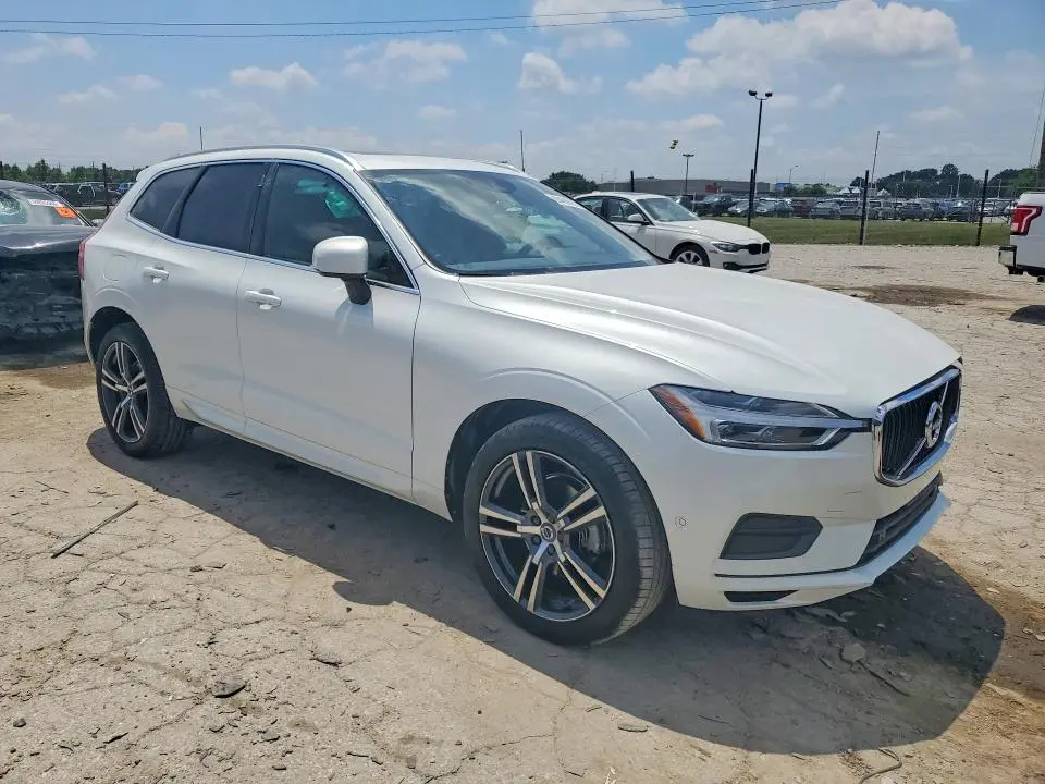 2018 VOLVO XC60 T5  