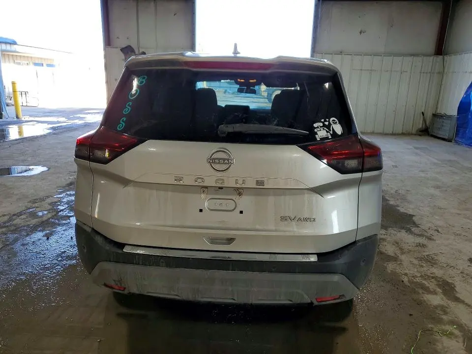 2022 NISSAN ROGUE SV  