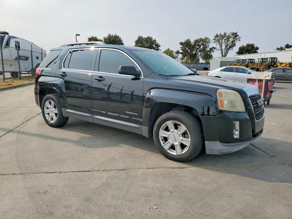 2013 GMC TERRAIN SLT  