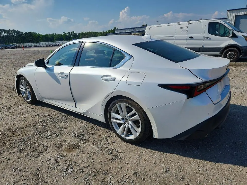 2023 LEXUS IS 300  