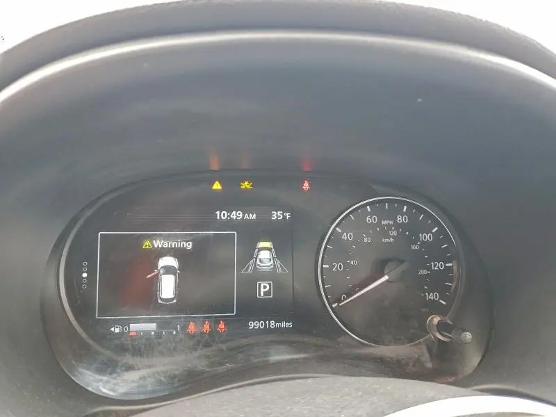 2022 NISSAN KICKS SR  