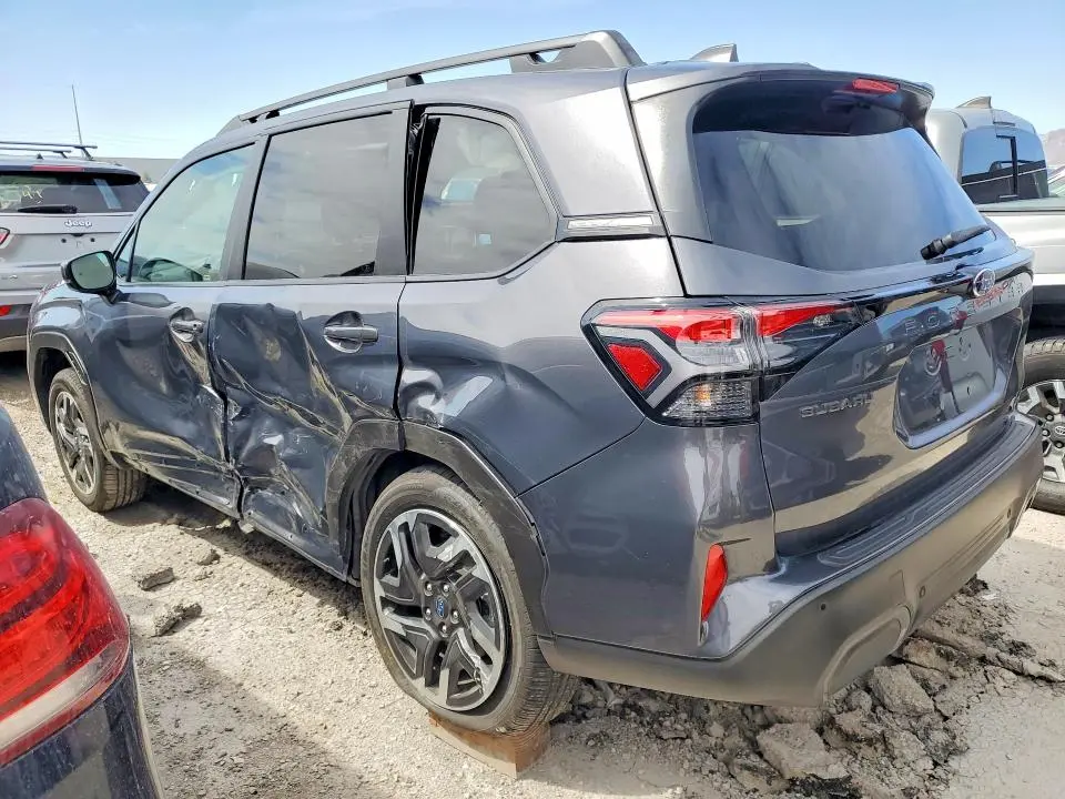 2025 SUBARU FORESTER LIMITED  