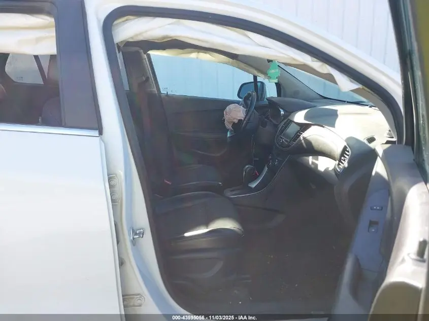 2017 CHEVROLET TRAX LT