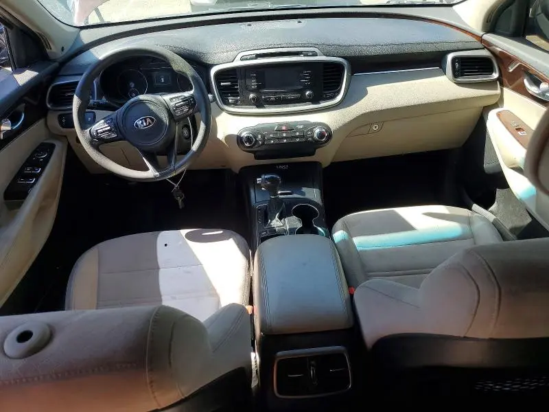 2016 KIA SORENTO LX V6  