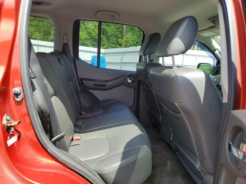 2014 NISSAN XTERRA S  