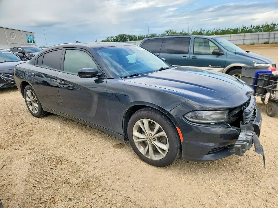 2020 DODGE CHARGER SXT  