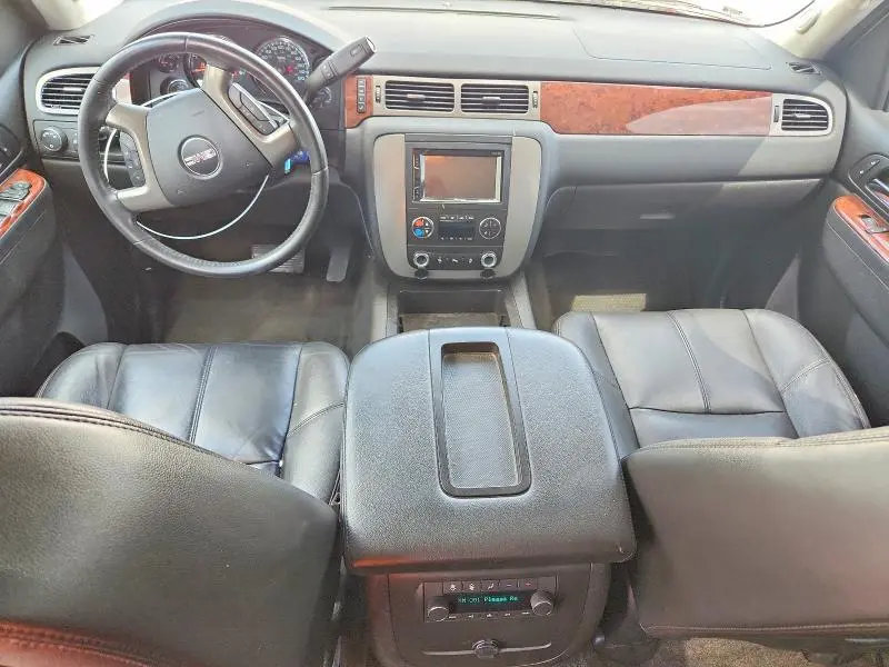 2013 GMC YUKON SLT  