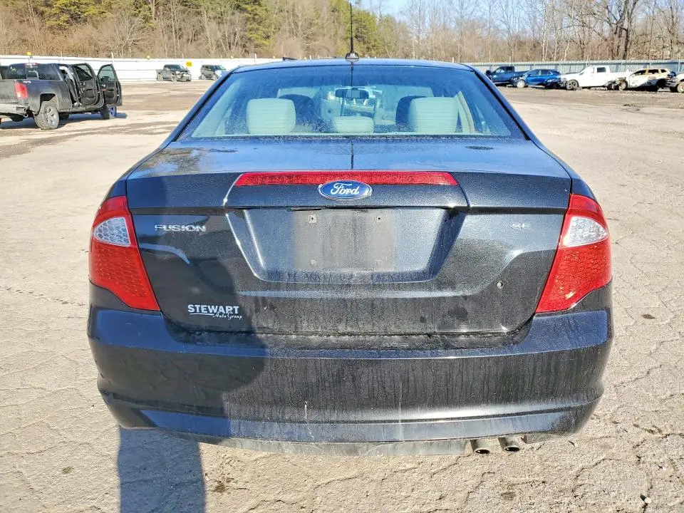 2011 FORD FUSION SE  