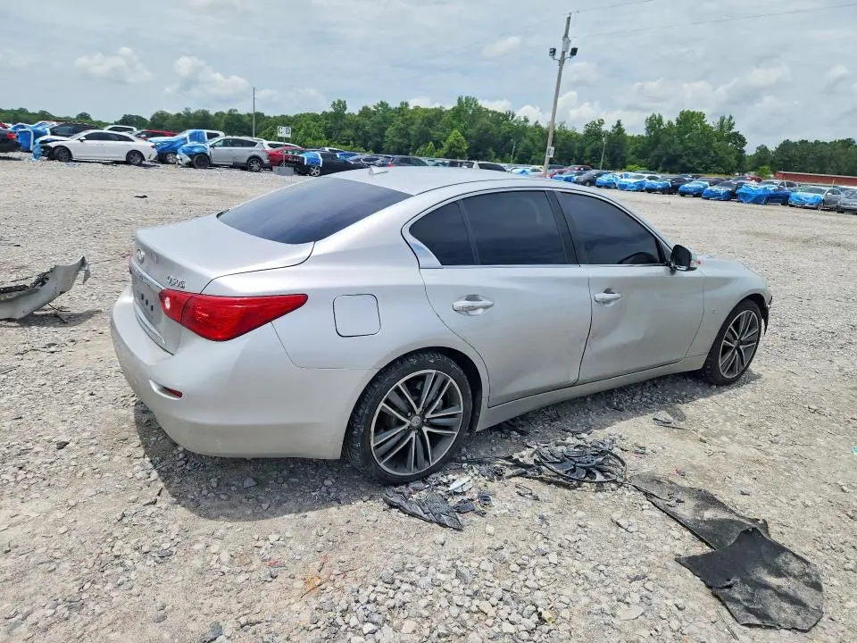 2015 INFINITI Q50 SPORT  