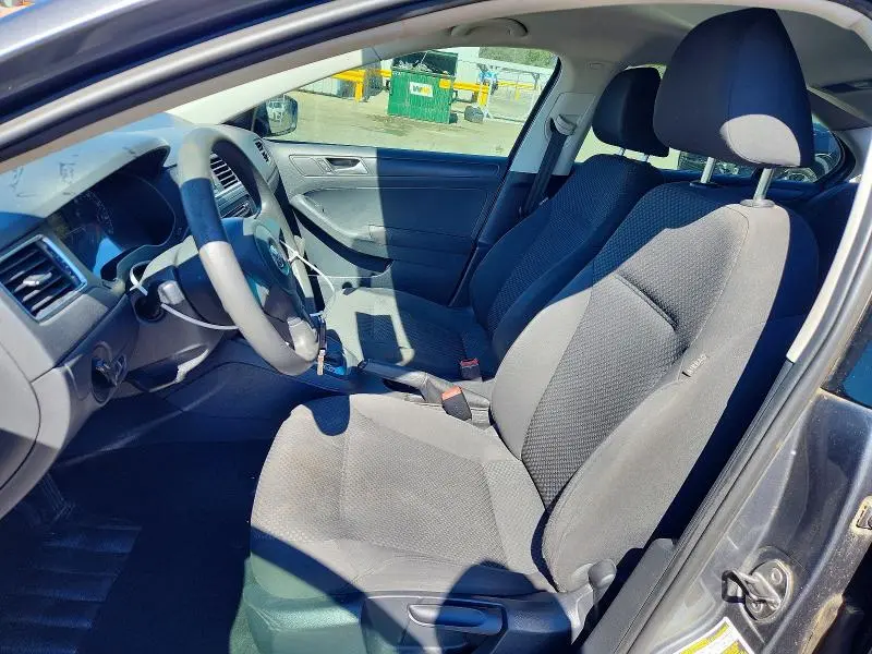 2012 VOLKSWAGEN JETTA BASE  