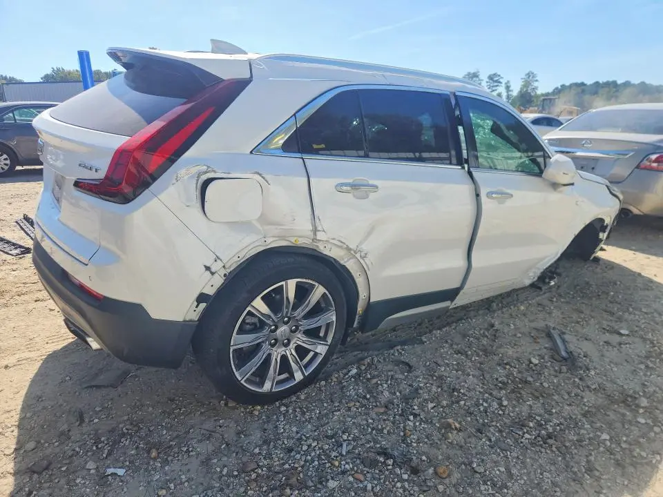 2019 CADILLAC XT4 PREMIUM LUXURY  